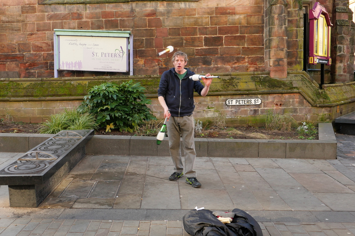 Derby: City Centre Juggler 20230207 Copyright (c)2023 Paul Alan Grosse. All Rights Reserved.
