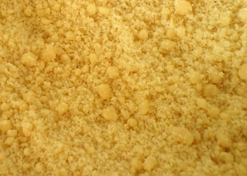 This is about life-size and is what your crumble mixture should look like.