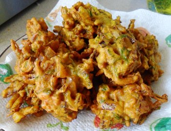 Onion bhajis ready to eat